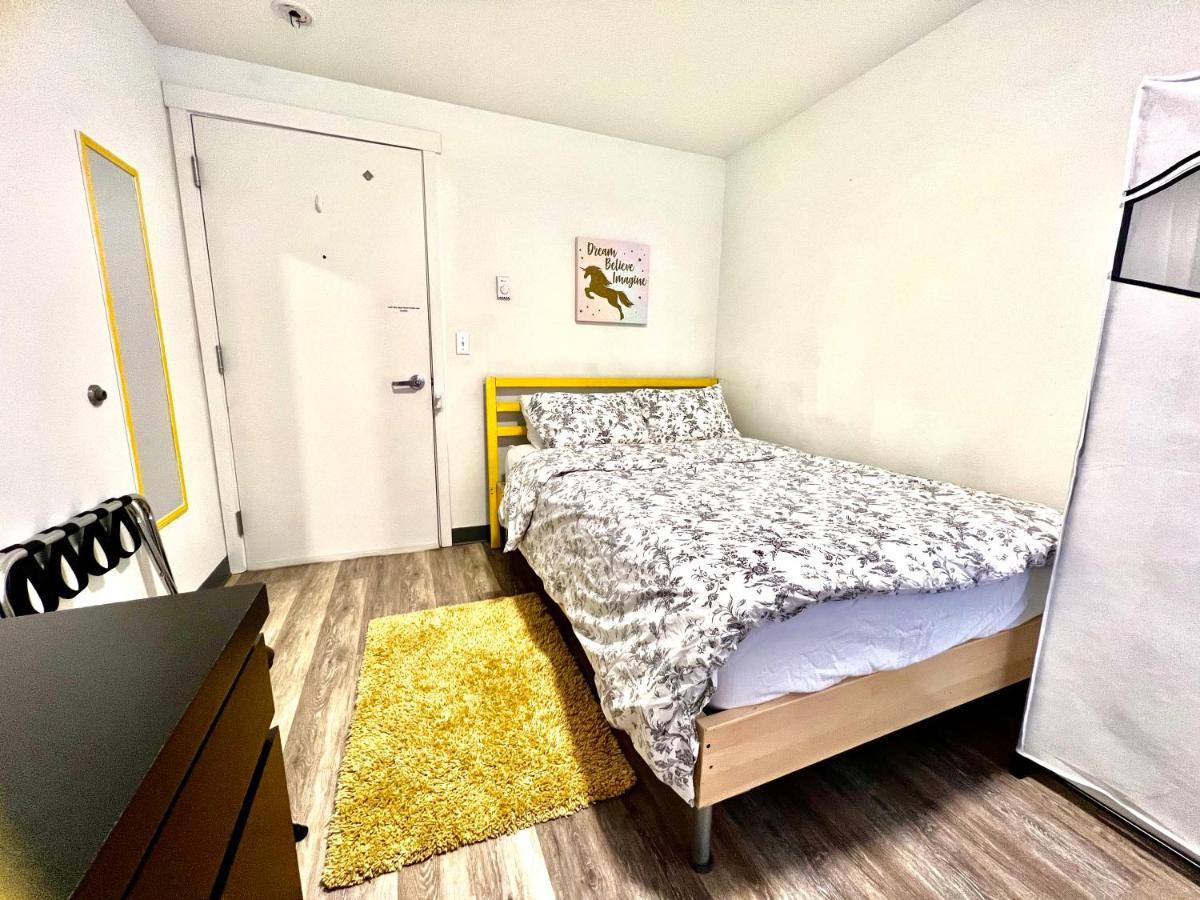 Micro Studio Apartment 10 Minutes Walk To University Of Washington Seattle Exterior foto